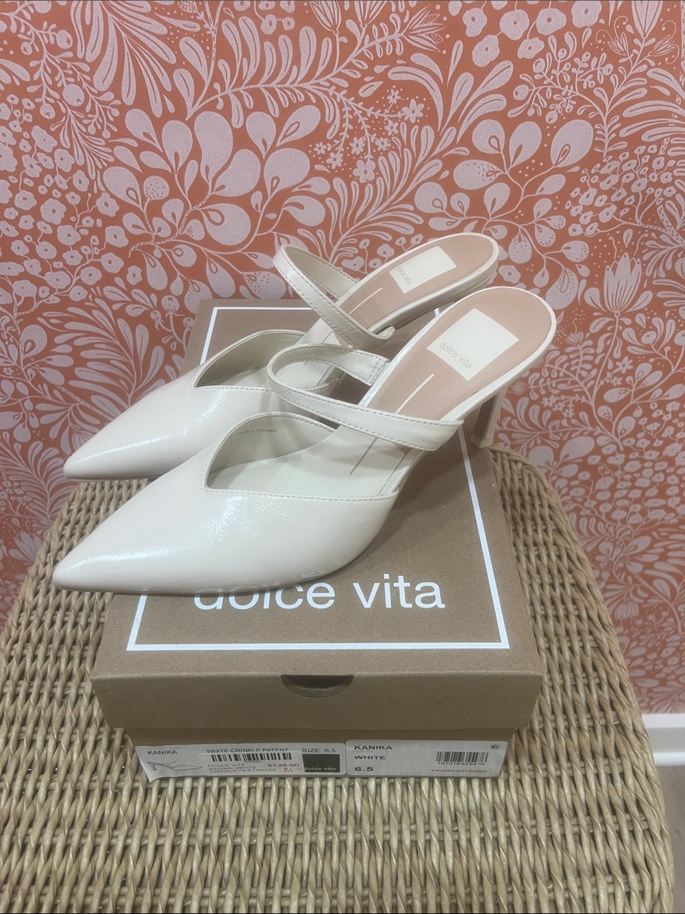 Dolce Vita White Pointed-Toe Slingback Mules